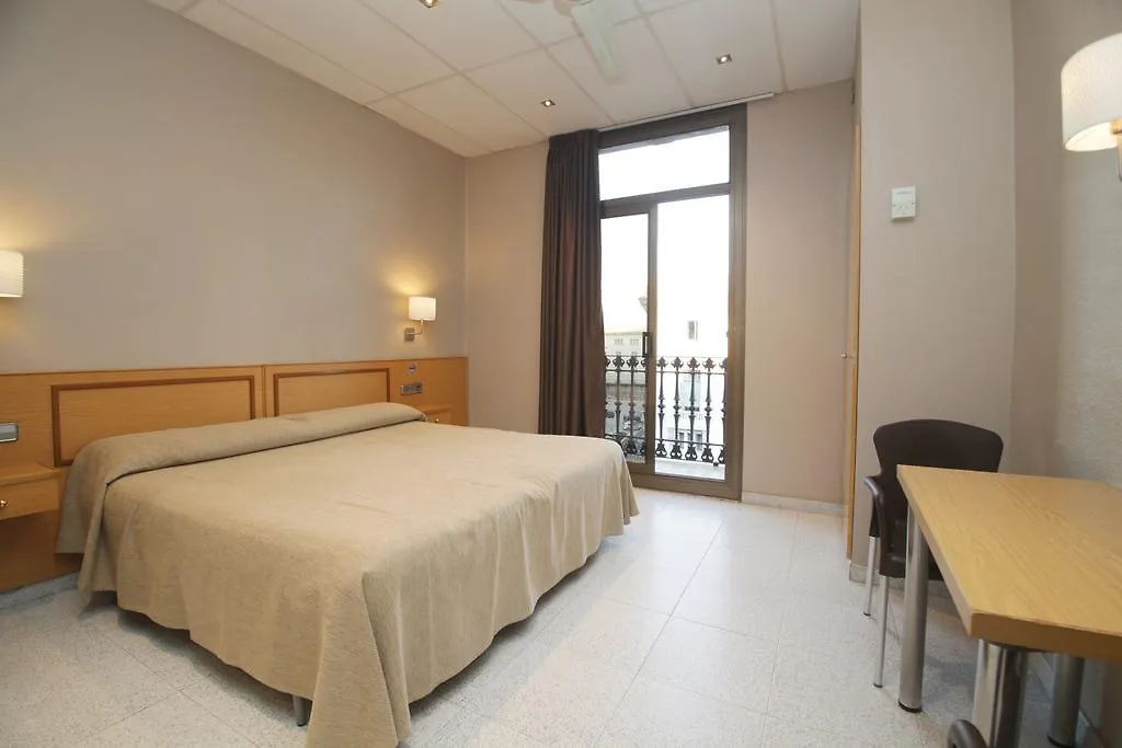 Hostal Nuevo Colon Barcelona Vendégház