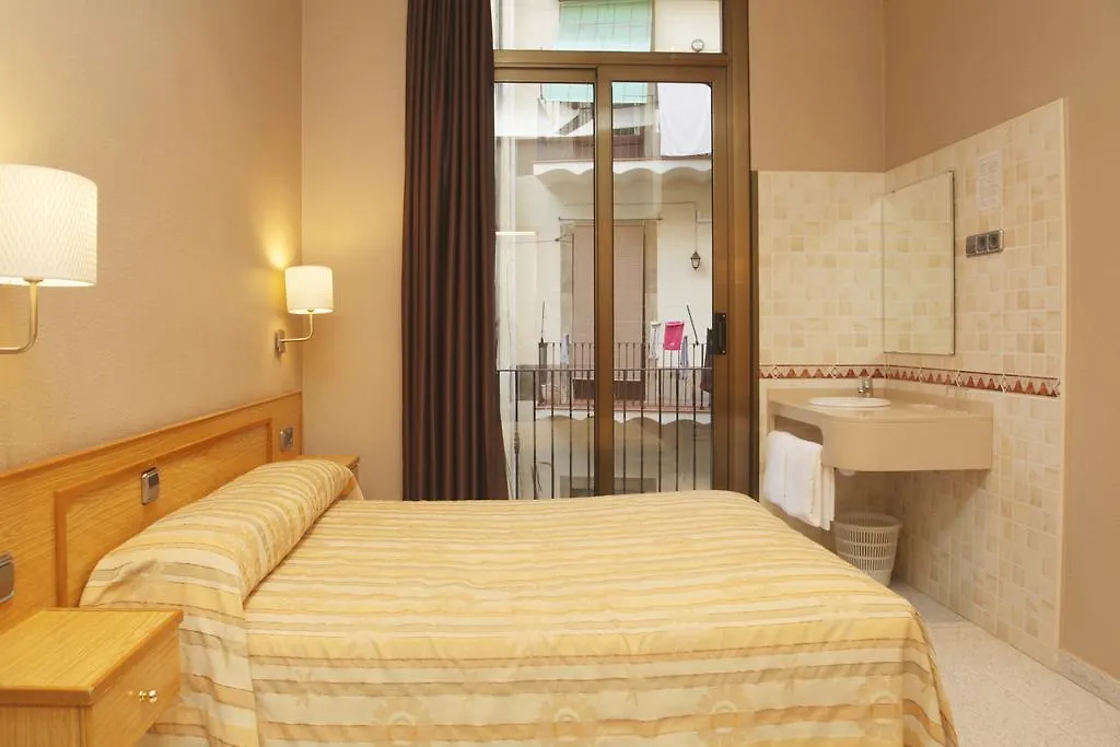 Vendégház Hostal Nuevo Colon Barcelona